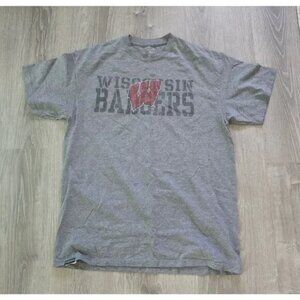 women gray short sleeve T-shirt